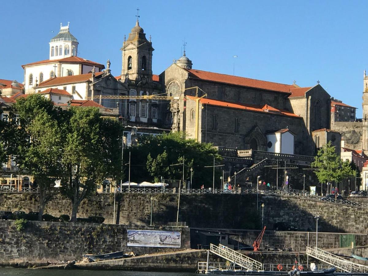Porto Private Yacht- Accommodation Douro River Bagian luar foto