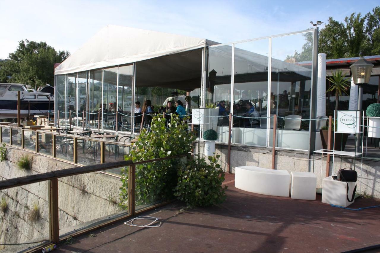 Porto Private Yacht- Accommodation Douro River Bagian luar foto